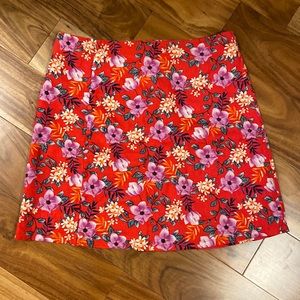 Mi Ami || Floral High Waisted Mini skirt
